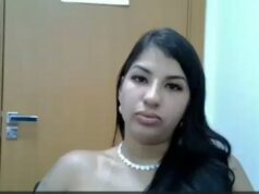 Namorada líder de facção nega participação em crimes e diz que suspeitava apenas de golpes na internet