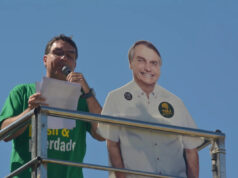 Zero 1 busca ex-ministros do pai para fortalecer o nome