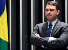 Flávio confirma que pai o escolheu para disputar a Presidência