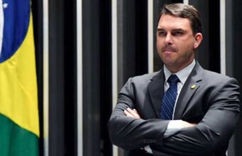 PF e PGR apuram elo entre Master, agência e família Bolsonaro