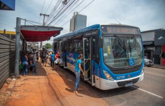 Prefeitura de Rondonópolis | Prefeito decreta ônibus de graça para fomentar comércio no período natalino