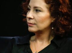 Carla Zambelli renuncia ao cargo de deputada após decisão do STF
