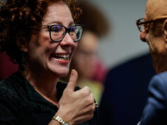 Partidos com ministérios de Lula deram 34% dos votos contra cassação de Zambelli