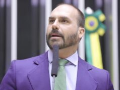 Eduardo Bolsonaro pode ser candidato em 2026, mesmo vivendo nos EUA? – CartaCapital
