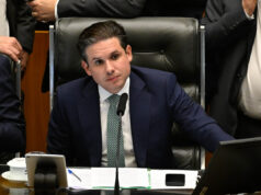 Motta acusa PT de “incoerência histórica” durante votação da dosimetria