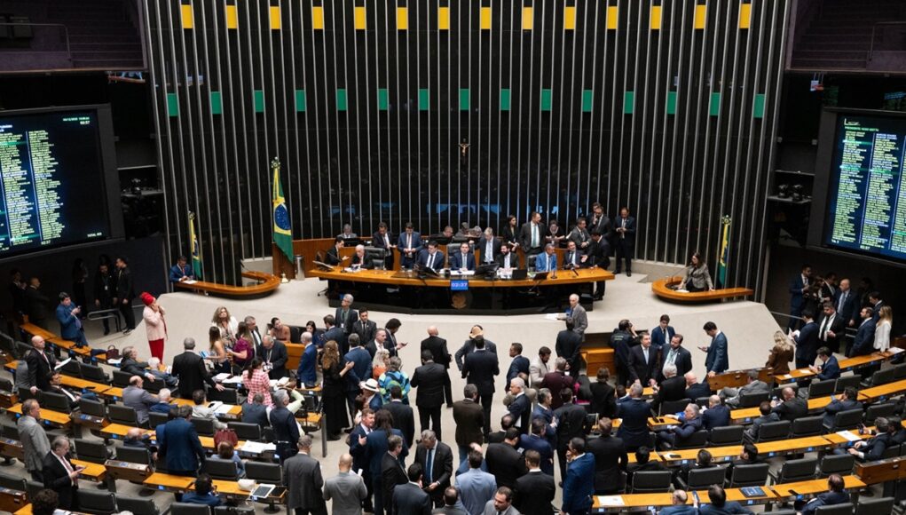 Plenario-da-Camara-dos-Deputados-2.jpeg
