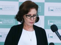 STF forma maioria e mantém decisão de Moraes que manda a Câmara cassar Zambelli – CartaCapital