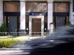 Oposição consegue assinaturas para instalação da CPMI do Banco Master