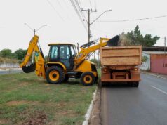 Prefeitura de Várzea Grande intensifica limpeza e serviços em 11 bairros e avenidas nesta quarta-feira (03.12) – Prefeitura de Várzea Grande intensifica limpeza e serviços em 11 bairros e avenidas nesta quarta-feira (03.12)