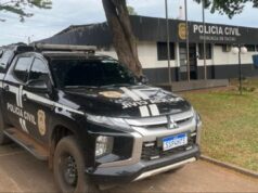 Pai tortura filho de 12 anos após criança pedir pensão alimentícia