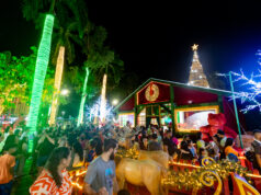 Prefeitura de Rondonópolis | Abertura do Natal do Amor reúne milhares de pessoas na praça Brasil
