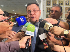 Deputados derrubam vetos e asseguram 50% das emendas até junho