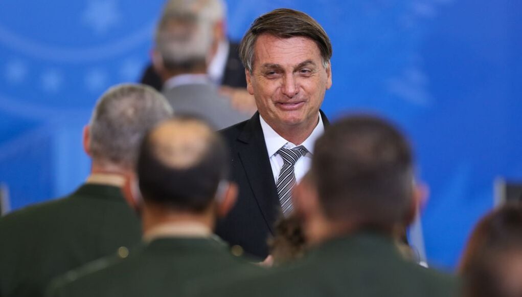 jair_bolsonaro_oficiais_generais_promovidos0804216669.jpg