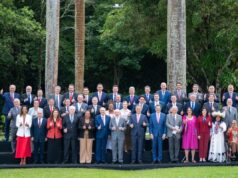 Reunião ministerial teve bronca em ministros e anúncio de demissão