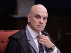 Moraes proíbe slides que defesa de Filipe Martins usaria em julgamento