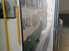 Ônibus tem princípio de incêndio controlado pelo motorista na Estação Alencastro