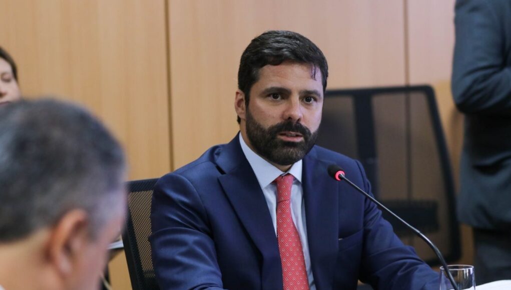 235ea9f1-manoel-carlos-de-almeida-neto.jpg