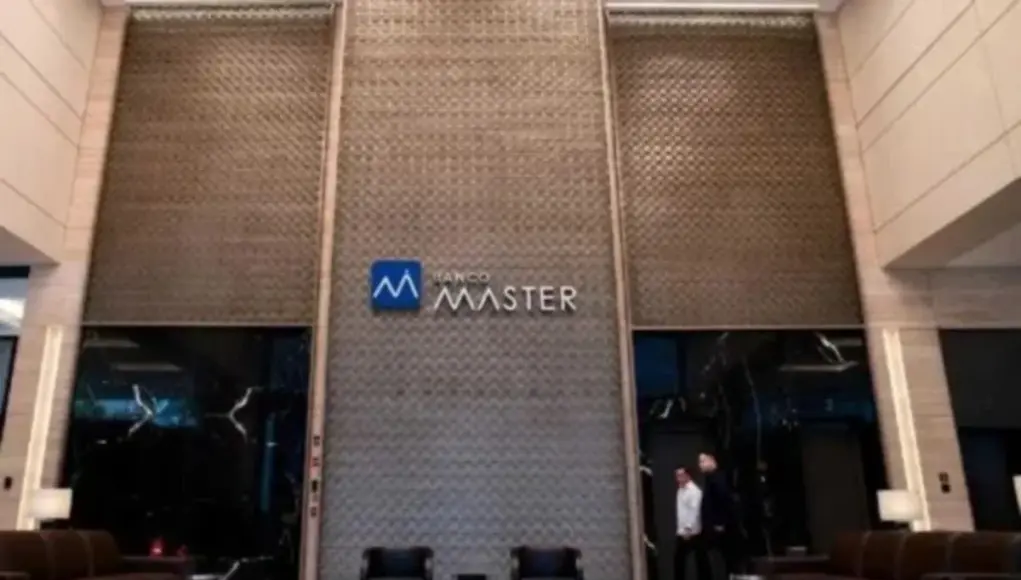 242e130d-banco.master-600x400-1.webp.webp