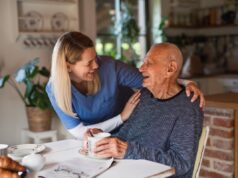 Veja 10 benefícios que pessoas com 60 anos ou mais têm direito