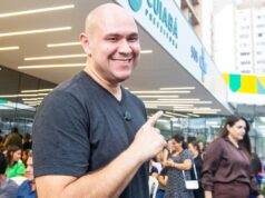 Abílio vai da gravidez de servidoras a aumento abusivo de imposto