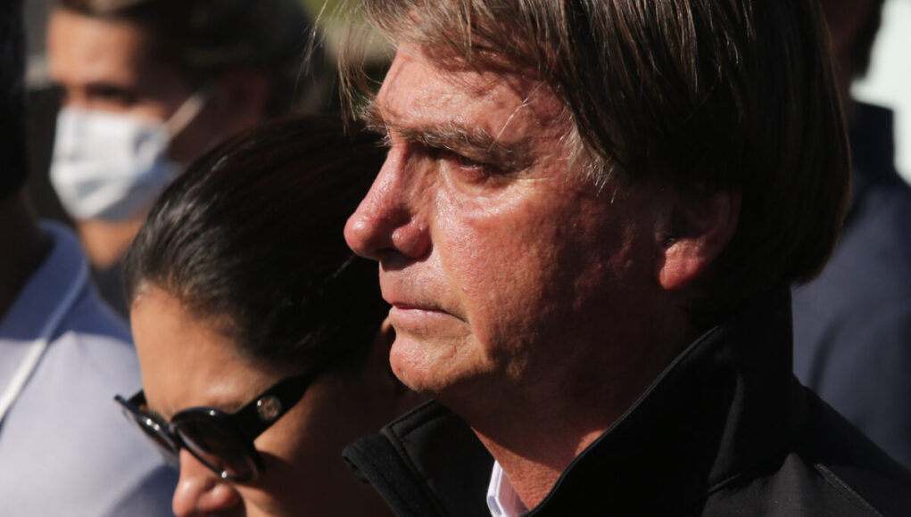Ex-presidente-Jair-Bolsonaro-e-MIchelle-Bolsonaro-Metropoles-2-1200x800.jpg