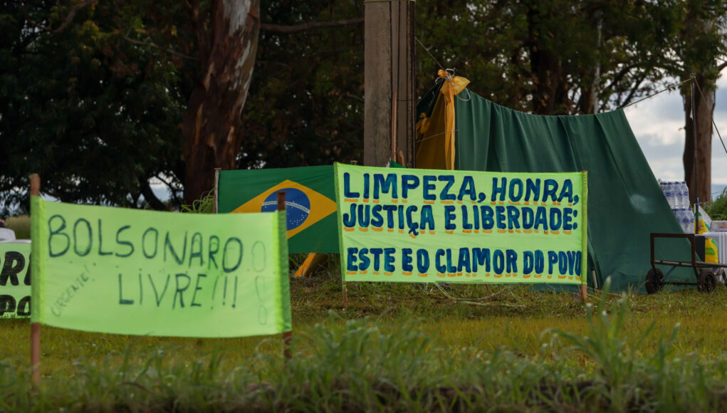 Moraes-manda-remover-bolsonaristas-acampados-na-Papudinha-e-cita-8-de-janeiro-Metropoles-2-scaled.jp_.jpeg