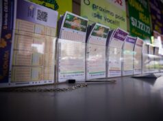 Mega-Sena 2.964 sorteia R$ 62 milhões hoje (24/1). Confira as dezenas