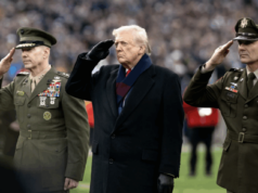 Trump avalia usar Forças Armadas para anexar a Groenlândia