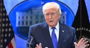 Trump anuncia envio de delegação ao Paquistão para negociações com o Irã – CartaCapital