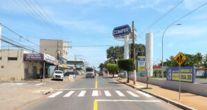 Avenidas Alzira Santana e Fillinto Müller recebem nova sinalização em Várzea Grande – Avenidas Alzira Santana e Fillinto Müller recebem nova sinalização em Várzea Grande