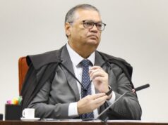 Dino nega recurso de associações e mantém penduricalhos suspensos
