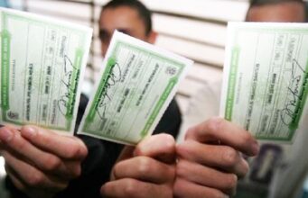 Prazo para emitir o 1º título eleitoral termina em 6 de maio