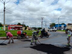 Semana começa com ação de tapa-buraco em vias da região da Guarita – Semana começa com ação de tapa-buraco em vias da região da Guarita