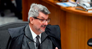STJ decide afastar ministro investigado por importunação sexual