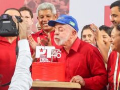 Festa do PT dá pontapé em campanha de Lula