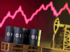 Petróleo WTI supera US$ 100 com ameaça a exportações do Irã e indefinição sobre Ormuz