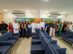 Em 1ª etapa da reforma, prefeito e secretário entregam recepção da UPA modernizada e com padrão de excelência