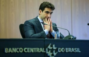 Copom corta a Selic para 14,25%, mas Brasil tem a maior taxa real de juros do mundo – CartaCapital