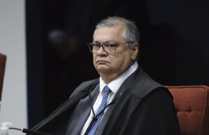 Dino extingue aposentadoria compulsória como maior punição a juízes – CartaCapital