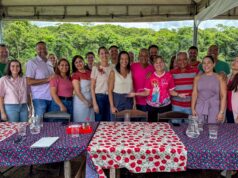 Flávia Moretti discute infraestrutura e turismo com moradores de Porto Santana – Flávia Moretti discute infraestrutura e turismo com moradores de Porto Santana