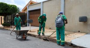 Em uma semana, mutirão de limpeza da Prefeitura de Várzea Grande atende mais de 100 bairros – Em uma semana, mutirão de limpeza da Prefeitura de Várzea Grande atende mais de 100 bairros