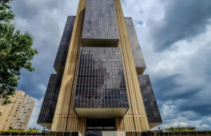Copom reduz Selic para 14,75% e inicia ciclo de corte com cautela