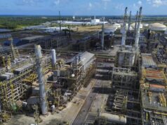 Reajuste da Petrobras no preço do diesel começa a valer neste sábado (14)