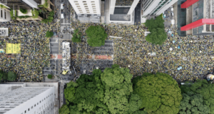 Ato de Nikolas contra Lula e Moraes reúne 22.800 pessoas na Paulista