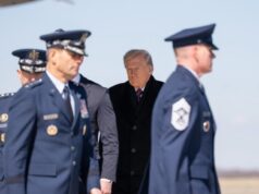 Trump anuncia pausa de 5 dias em ataques após conversa com o Irã