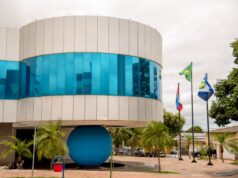 Servidores municipais passam feriado do trabalhador com dinheiro na conta