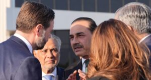 Chanceler do Paquistão pede urgência por renovação de cessar-fogo entre EUA e Irã