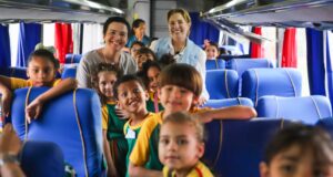 Alunos de Várzea Grande têm experiência cultural em sessão de cinema no Centro de Eventos do Pantanal – Alunos de Várzea Grande têm experiência cultural em sessão de cinema no Centro de Eventos do Pantanal