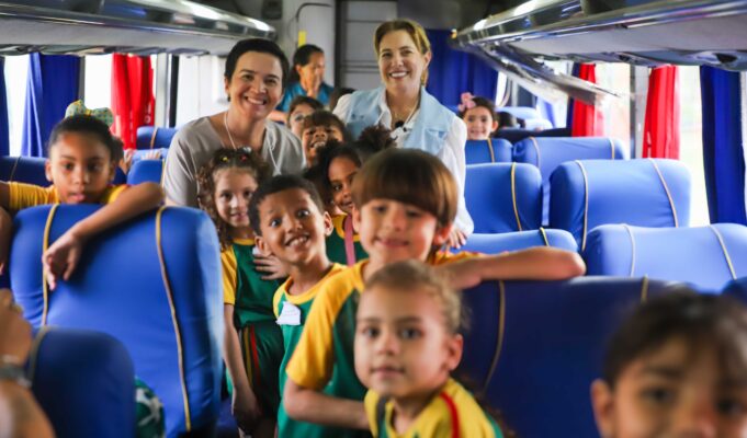 Alunos de Várzea Grande têm experiência cultural em sessão de cinema no Centro de Eventos do Pantanal – Alunos de Várzea Grande têm experiência cultural em sessão de cinema no Centro de Eventos do Pantanal