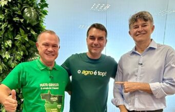 Flávio Bolsonaro promete Ferrogrão, crédito mais barato e anistia em discurso a produtores em Mato Grosso